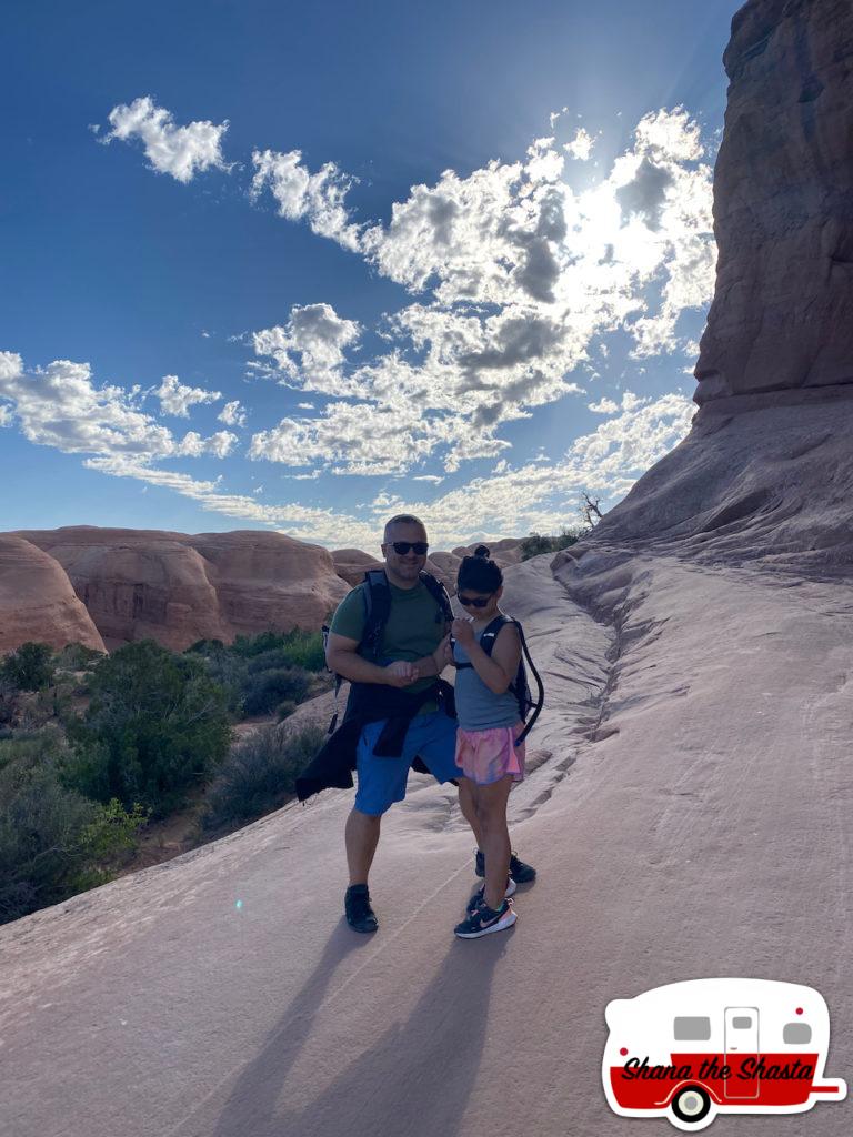106-Hiking-to-Delicate-Arch