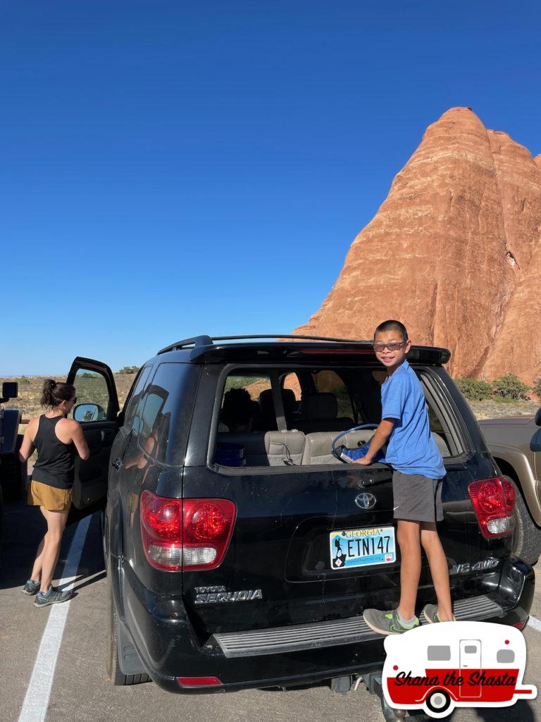 145-Preparing-to-Hike-Arches