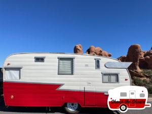 182-Retro-Trailer-in-Arches