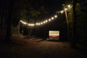 retro shasta night