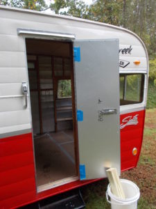 red retro shasta airflyte restoration 71