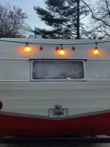 vintage camper lake burton 29