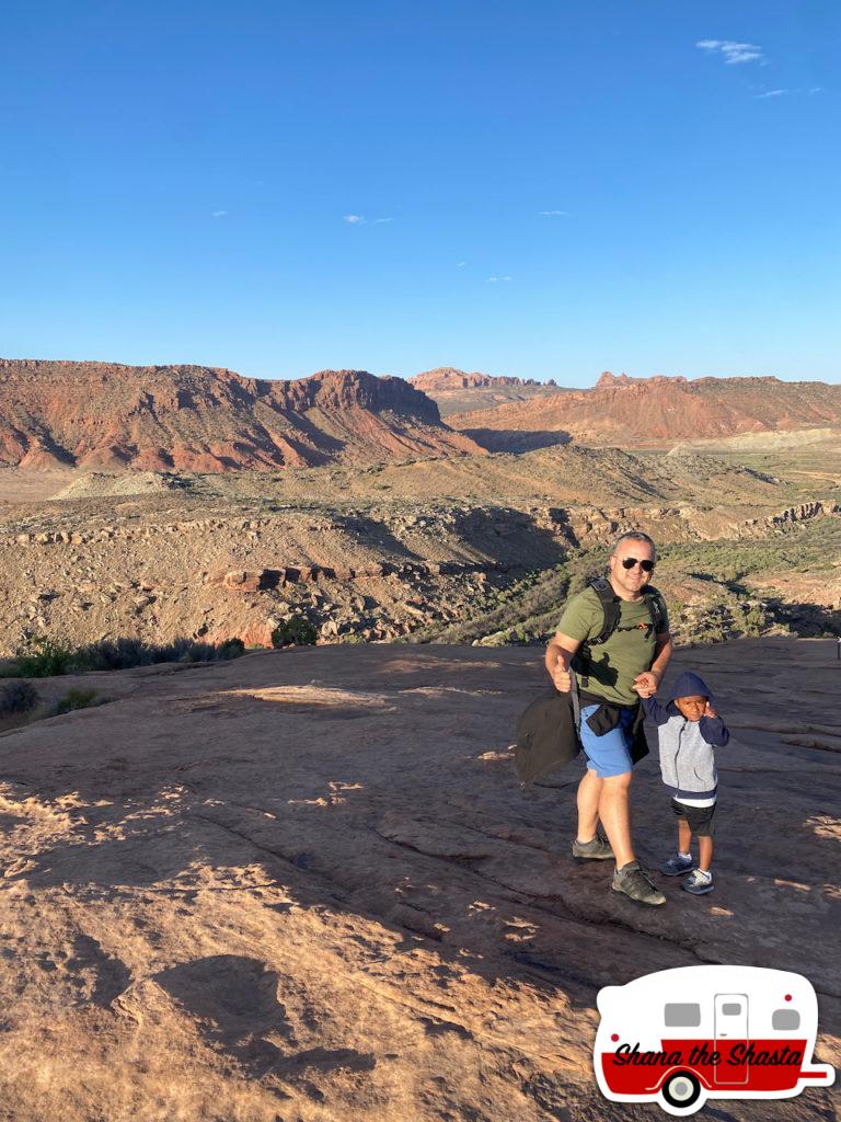 68-Morning-Hike-to-Delicate-Arch