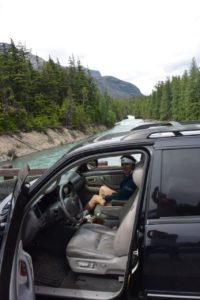 Drive-Over-Flathead-River-in-Glacier