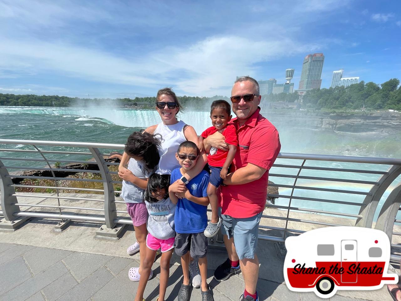 Family-at-Niagara-Falls