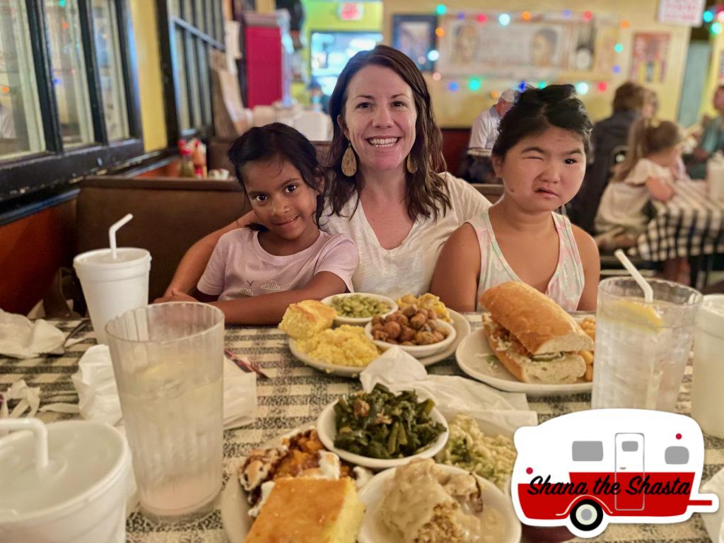 Girls-at-Ajax-Diner-Oxford