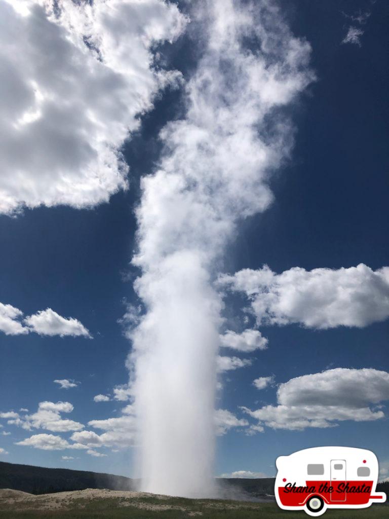 Old-Faithful-Eruption