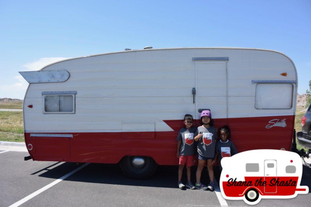 Retro-Camper-Shirts-with-a-Retro-Camper