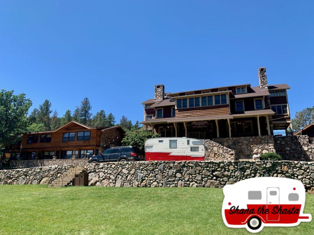 Shana-at-State-Game-Lodge-in-Custer
