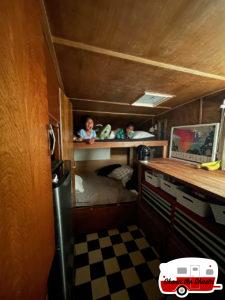 Shasta-Airflyte-Interior