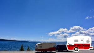 Vintage-Camper-at-Yellowstone-lake